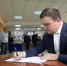 Виталий Хоценко принял участие в голосовании на выборах Губернатора Омской области - Сетевое издание Новый вымпел